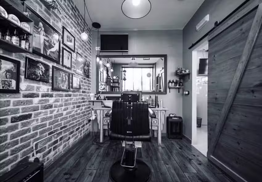 15 the men´s room