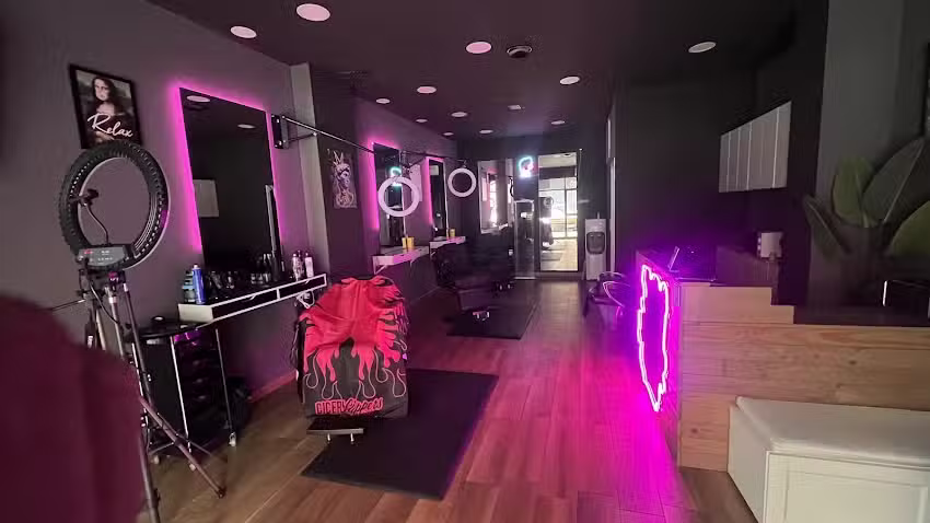 38 BARBER CLUB