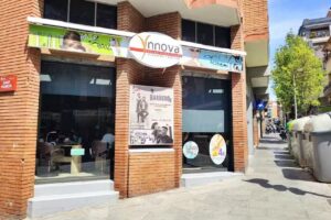 Academia Ynnova | Escuela de Peluquería y Estética