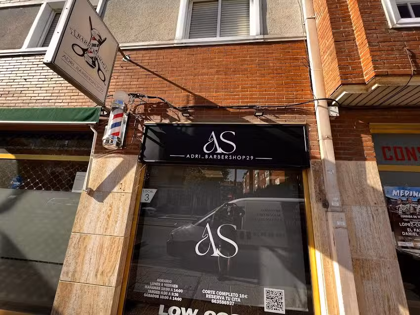 ADRI_BARBERSHOP29