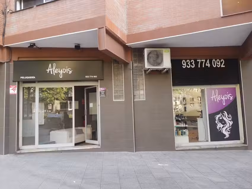 Aleyois PELUQUERÍA.
