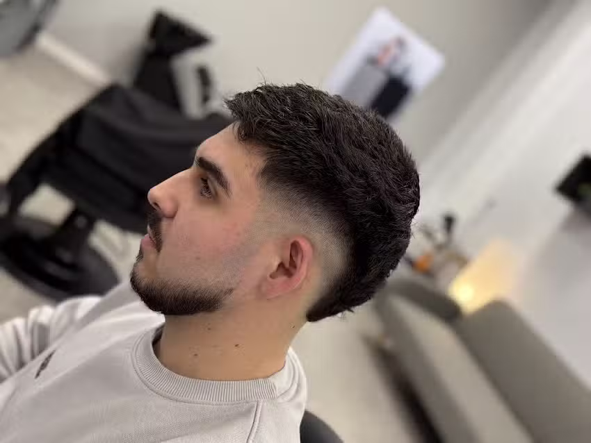ALLMAN Barber&iacute;a y Peluquer&iacute;a