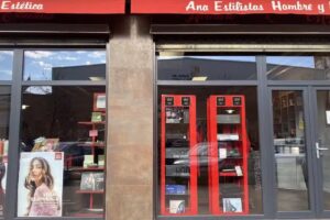 ANA ESTILISTAS