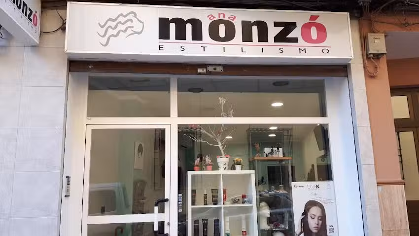Ana Monzó Estilismo