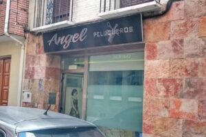 Ángel Peluqueros