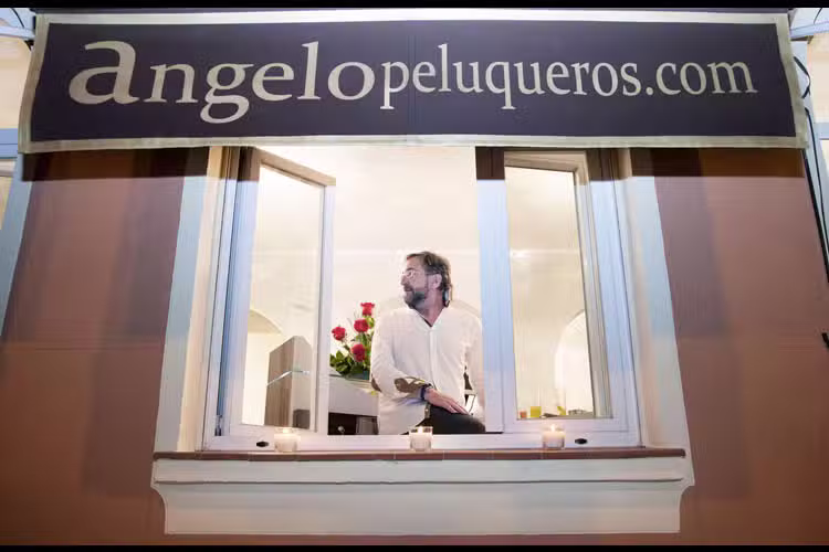 Angelo Peluqueros