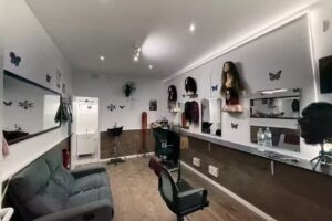 Annys_hair_port