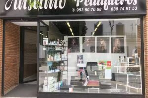 Anselmo Peluqueros