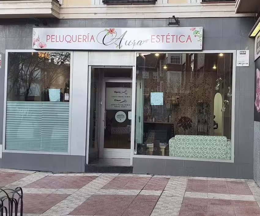 Aura peluquer&iacute;a est&eacute;tica