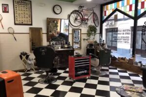 Bailando con Lobos Barber Shop