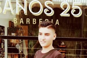 BAÑOS25 BARBERÍA