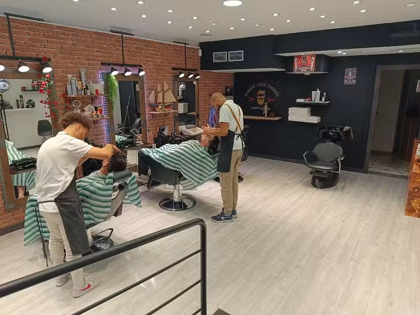 Barber Luxe Corner