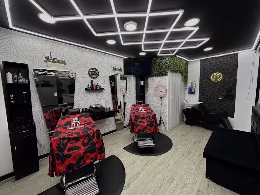 Barber shop AC