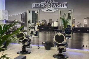 Barber Shop Black&White