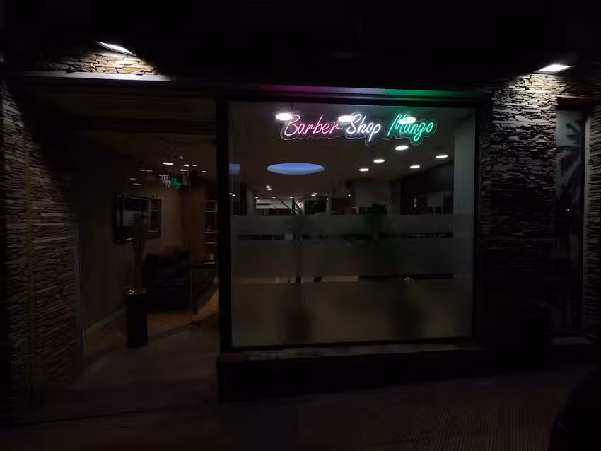 Barber Shop Mango