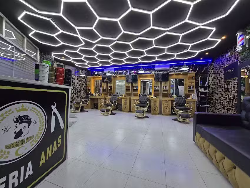 BARBERÍA ️ ANAS