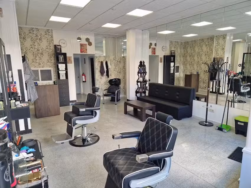 Barber&iacute;a Peluquer&iacute;a Hz