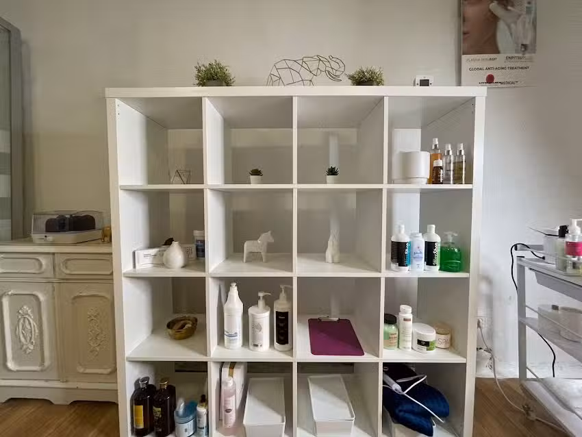 Barber&iacute;a y peluquer&iacute;a Khaly