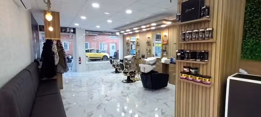 BARBERSHOP LA FAMA FUENLABRADA