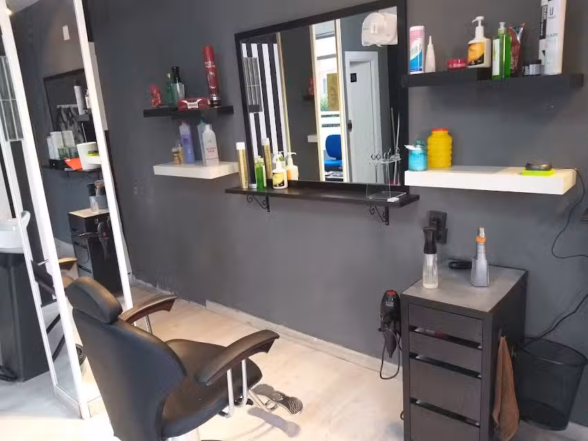 Barbershop LARACHE.
