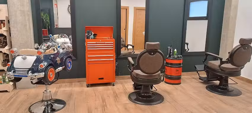 Barbershop Peliños