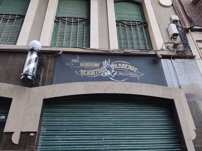 Benditos barberos