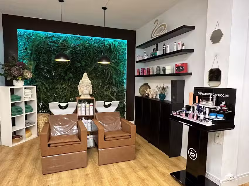 Ben&iacute;tez De Castro Hair Style