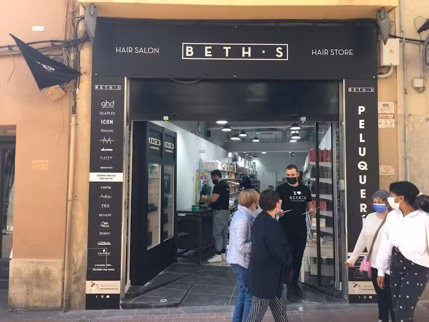 BETH’S HAIR · Terrassa