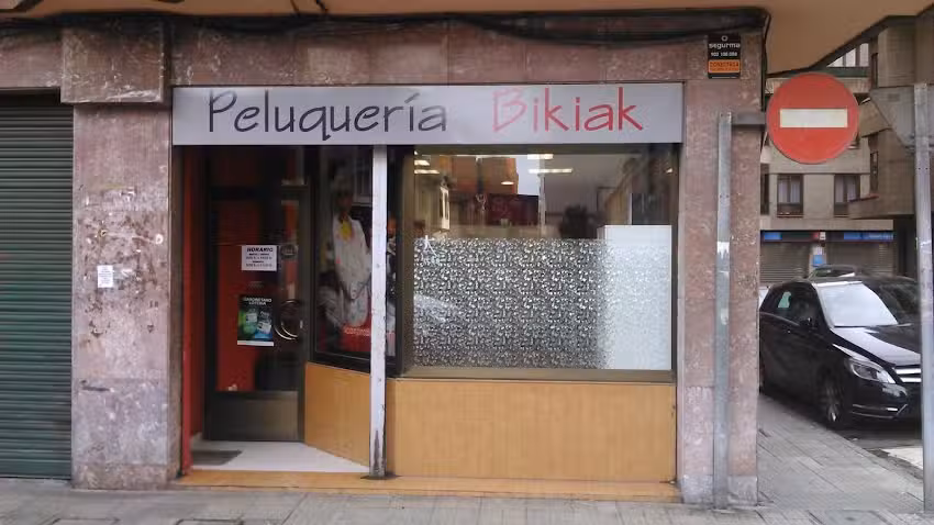 Bikiak