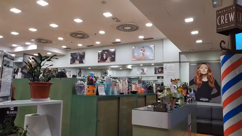 Blanco’s Peluqueros