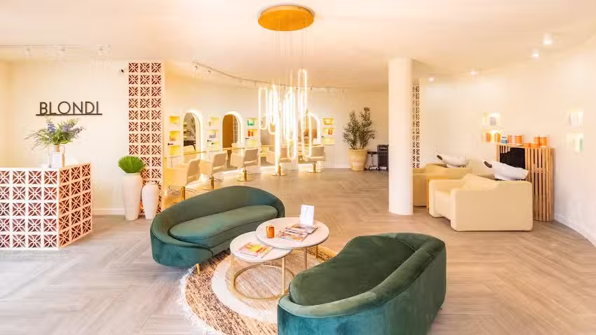 BLONDI Sotogrande