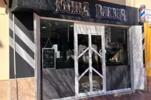 BOHNA BARBER