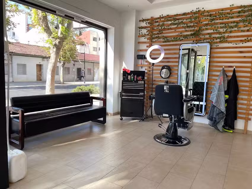 Brok Barber Zone