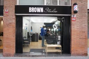 Brown Studio – Barbershop