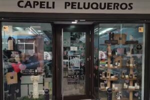 Capeli Peluqueros