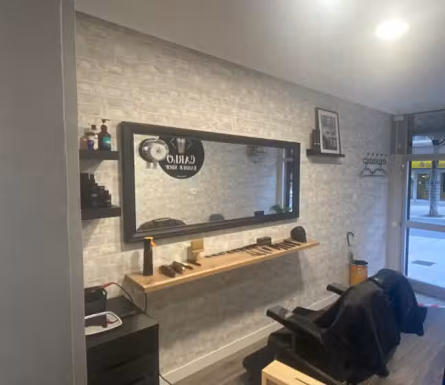 Carlo barbershop