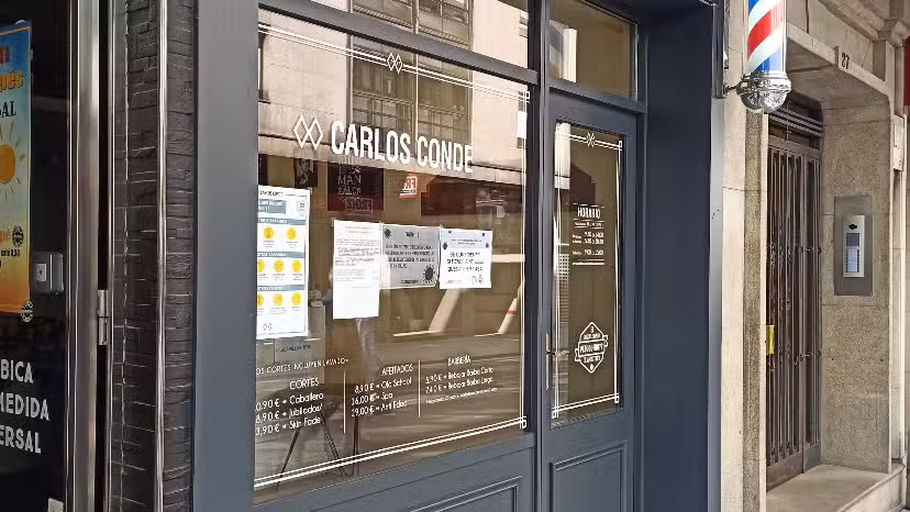 Carlos Conde &ndash; Barber&iacute;a Santiago
