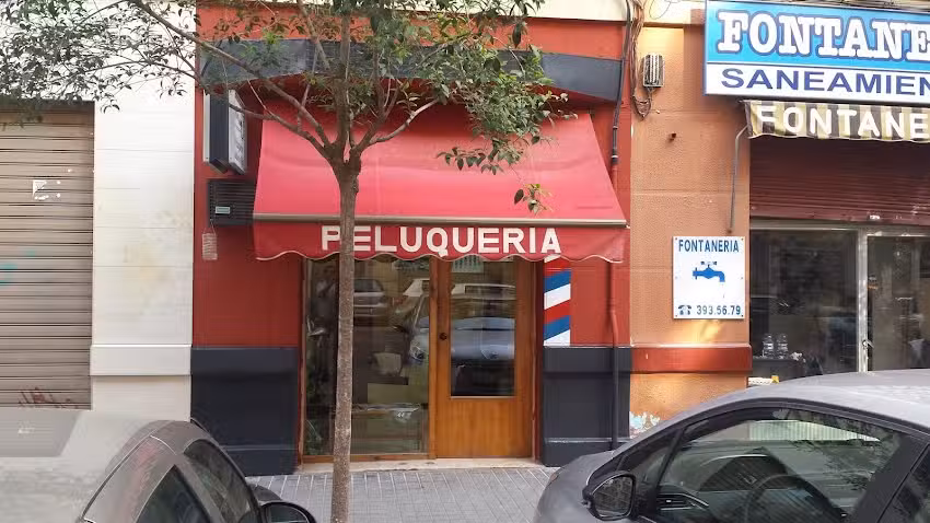 Carlos Peluquero
