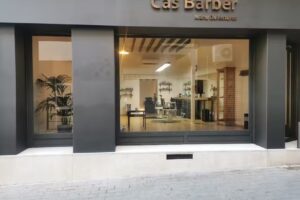 Cas Barber Manu Ballesteros