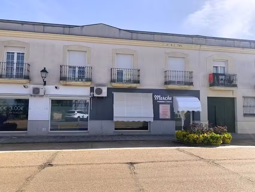 Centro de peluquer&iacute;a y est&eacute;tica Merche