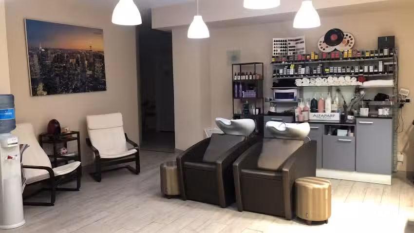 Centro Integral De Salud Y Belleza IRENE GONZALEZ PELUQUERIA Estamos abiertos