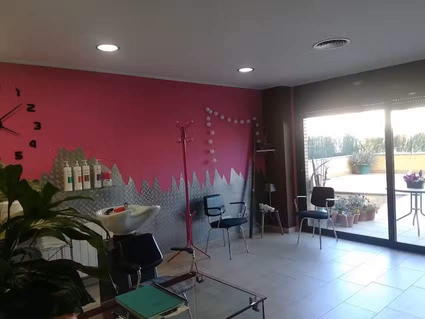 Centro Peluquería y Estética Vida