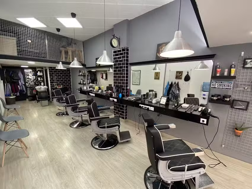 CH Peluqueros & tattoo