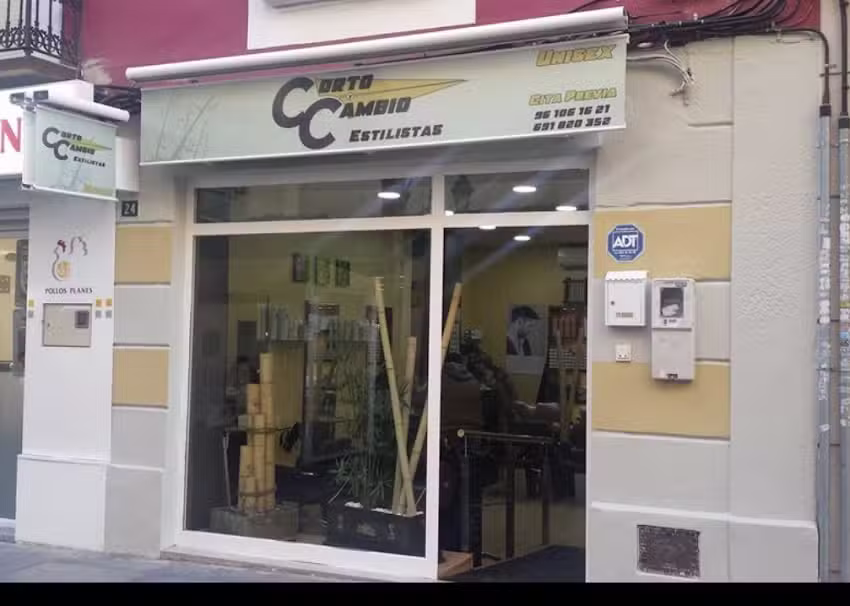 Corto & Cambio