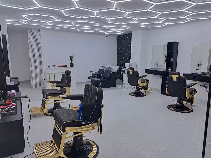 Cut & Color’s Barbería