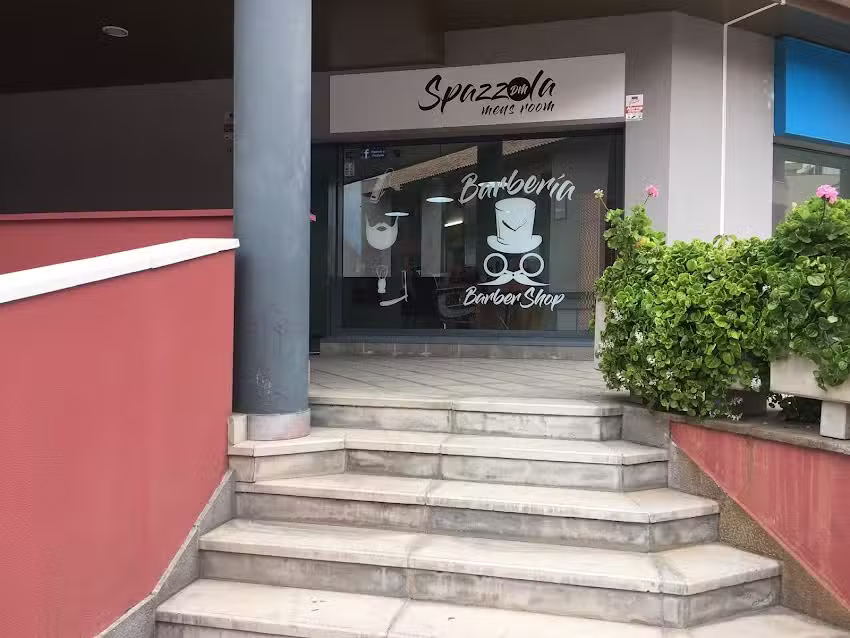 D.M. Spazzola Men&rsquo;s Room &ndash; Peluquer&iacute;a Hombre / Barber&iacute;a