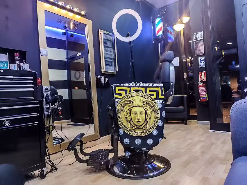 Danny blendz barbershop