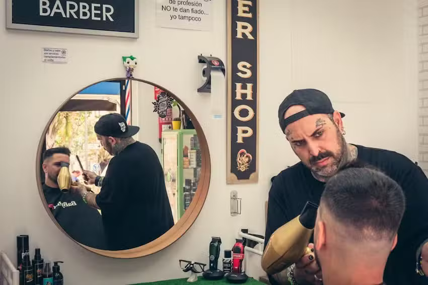 David Garc&iacute;a Peluquer&iacute;a & Barber&iacute;a La Cuesta