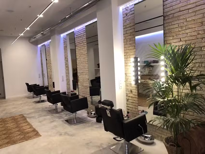 Diego Blanco Hair Salon
