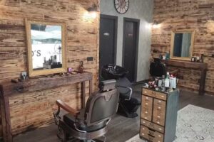 Dingos Barbershop